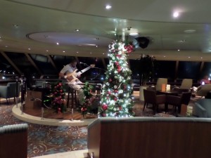 Crow's Nest Christmas Tree & Solo Guitarist Donald Waugh